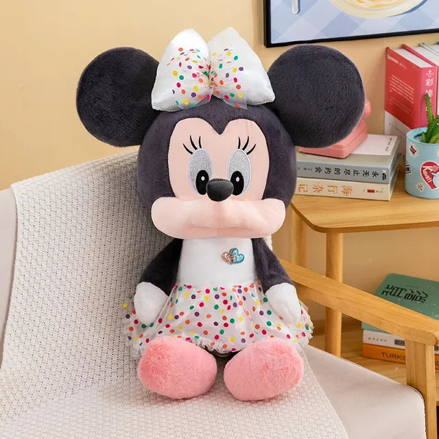 Minnie Mouse Stuffed Animal 70cm 28in White