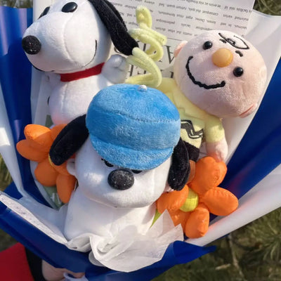 Snoopy Plush Valentine's Day Bouquet