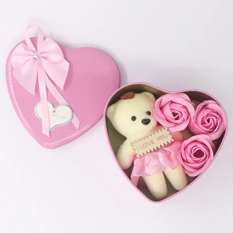 Heart-Shaped Valentine's Day Gift Box Pink